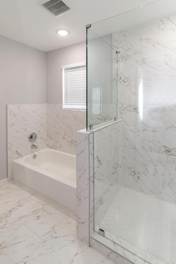 Vila Peerless Retreat - Minutes From Downtown Houston Exteriér fotografie
